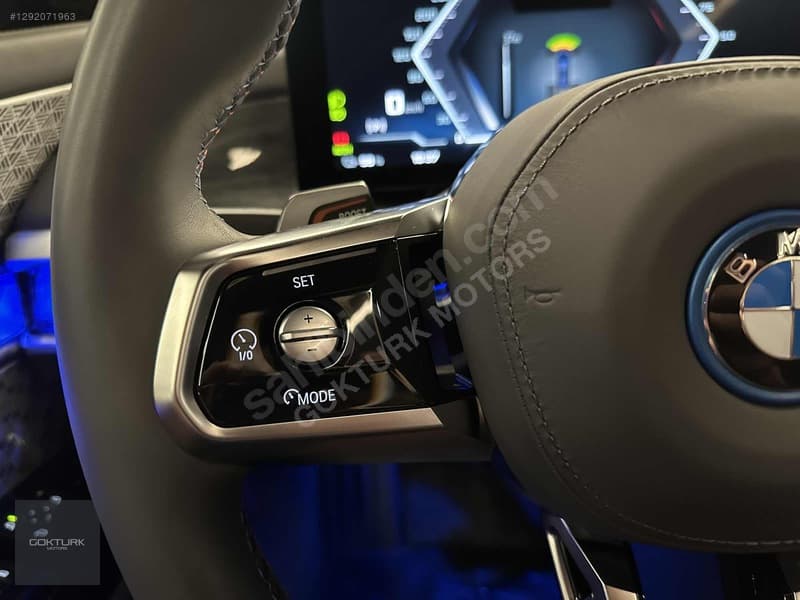 BMW i Serisi i7 M70 xDrive — 43
