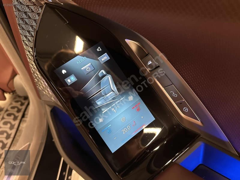 BMW i Serisi i7 M70 xDrive — 38