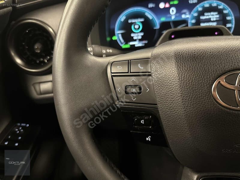 Toyota C-HR 1.8 Hybrid Passion X-Style — 28