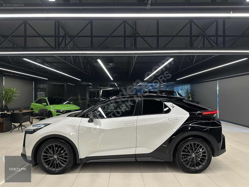 Toyota C-HR 1.8 Hybrid Passion X-Style — 8