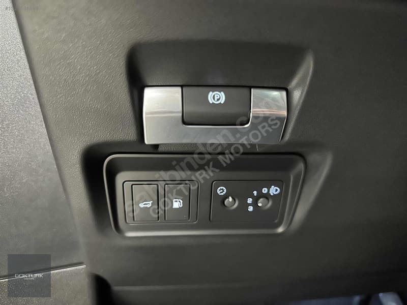 Land Rover Range Rover Evoque 1.5 PHEV S — 28