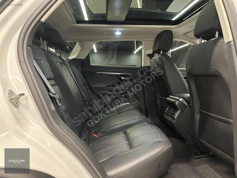 Land Rover Range Rover Evoque 1.5 PHEV S — 16