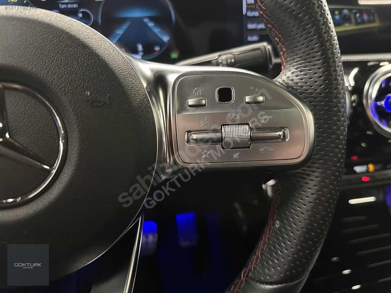 Mercedes-Benz CLA 200 AMG+ 4Matic — 33