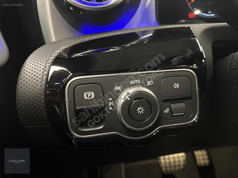Mercedes-Benz CLA 200 AMG+ 4Matic — 31