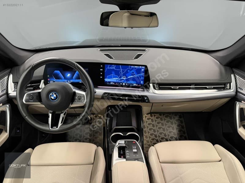 BMW X1 xDrive25e M Sport — 12