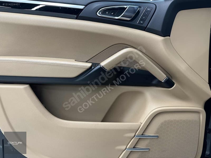 Porsche Cayenne 3.0 Diesel — 26