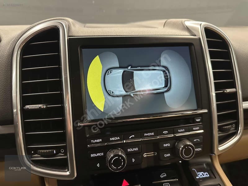 Porsche Cayenne 3.0 Diesel — 20