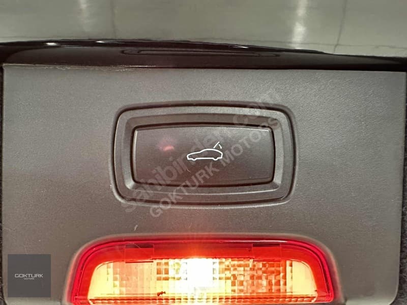 Porsche Cayenne 3.0 Diesel — 27