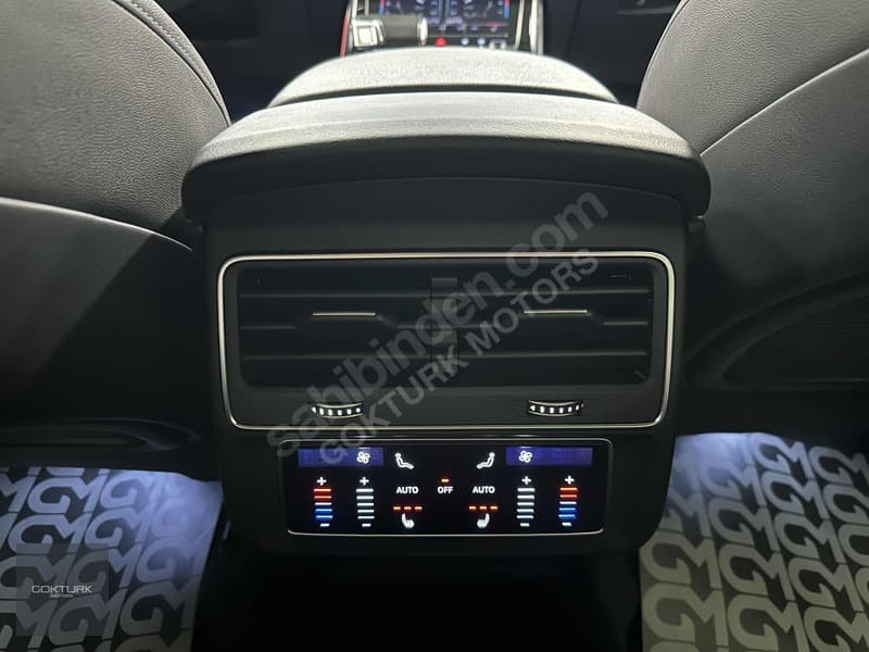 Audi Q8 45 TFSI Quattro — 27