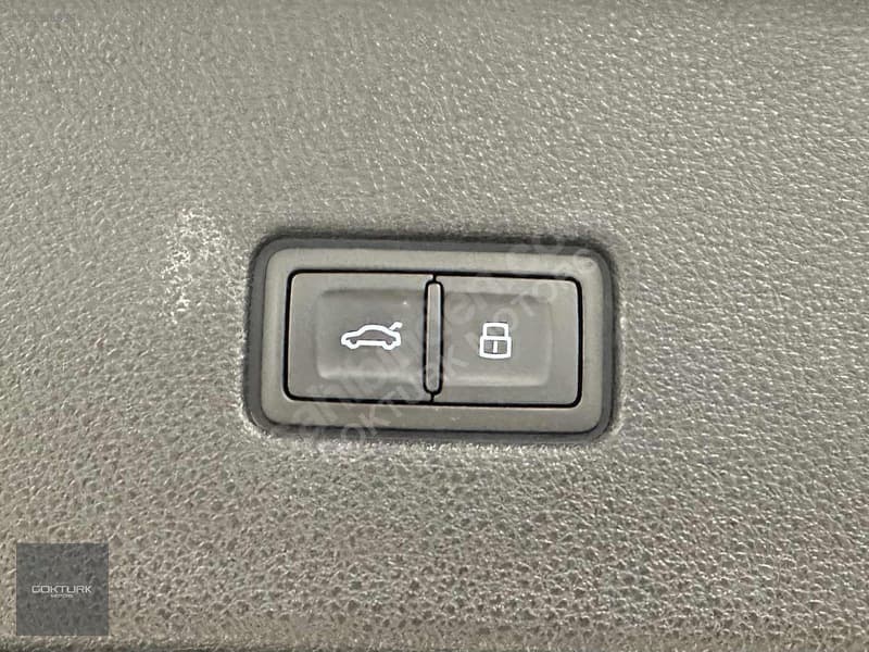 Audi Q8 45 TFSI Quattro — 30