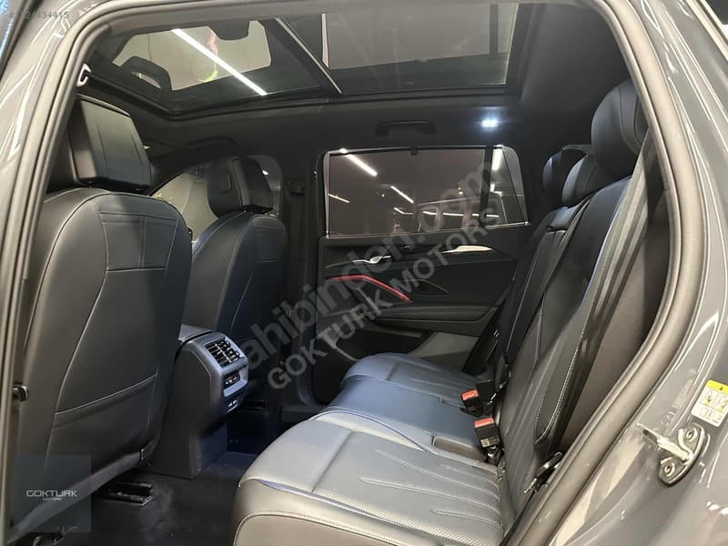Volkswagen Tayron 1.5 e-TSI R Line — 14