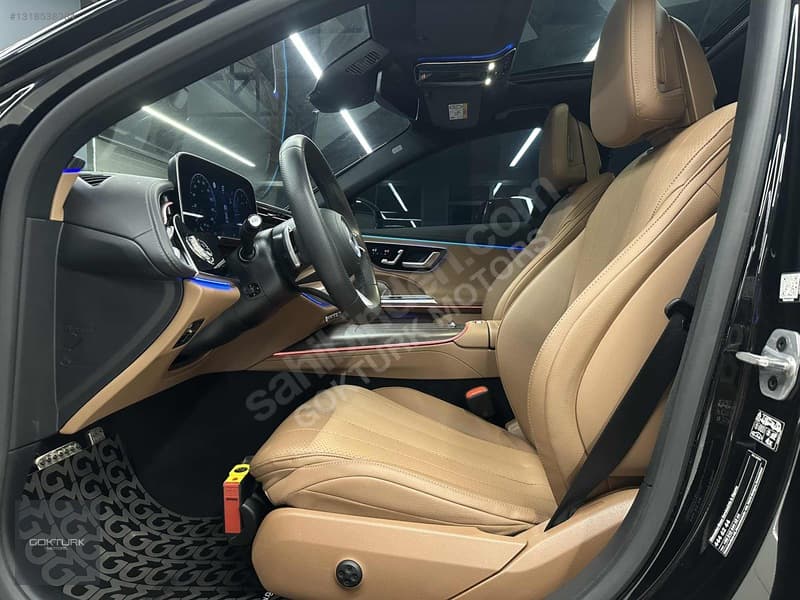 Mercedes-Benz E Serisi E 220 d AMG — 13