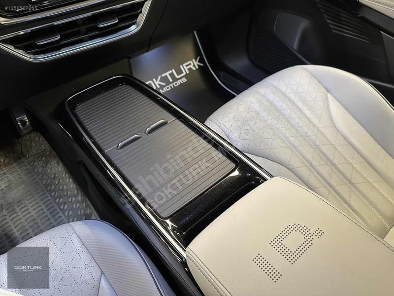 Volkswagen ID.6 Crozz Pro — 23