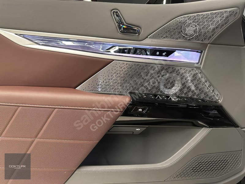 BMW i Serisi i7 M70 xDrive — 25
