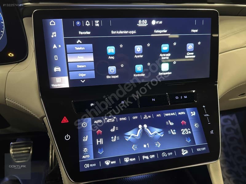 Maserati Grecale 2.0 Hybrid Modena — 18