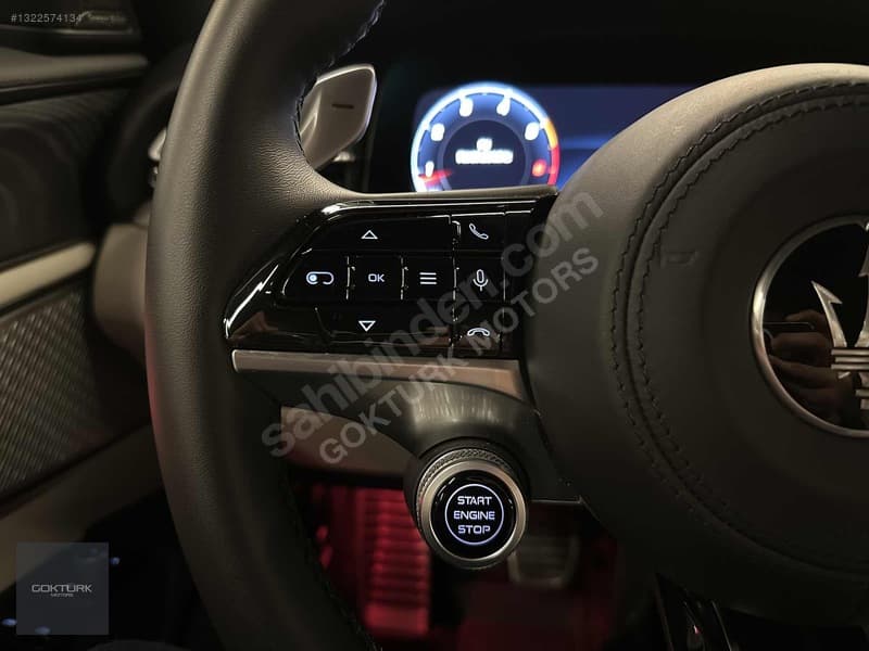 Maserati Grecale 2.0 Hybrid Modena — 25