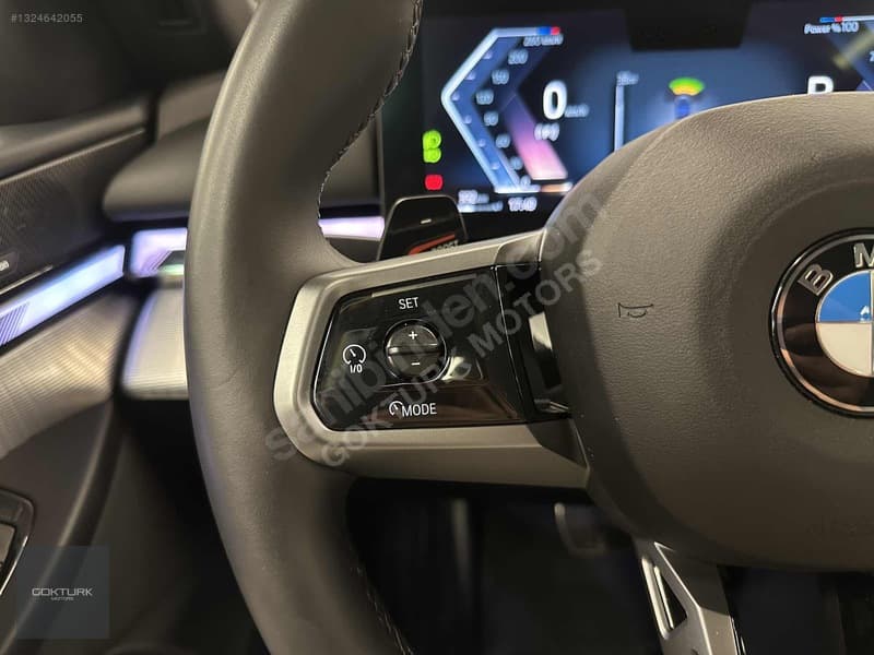 BMW 5 Serisi 520i M Sport — 35