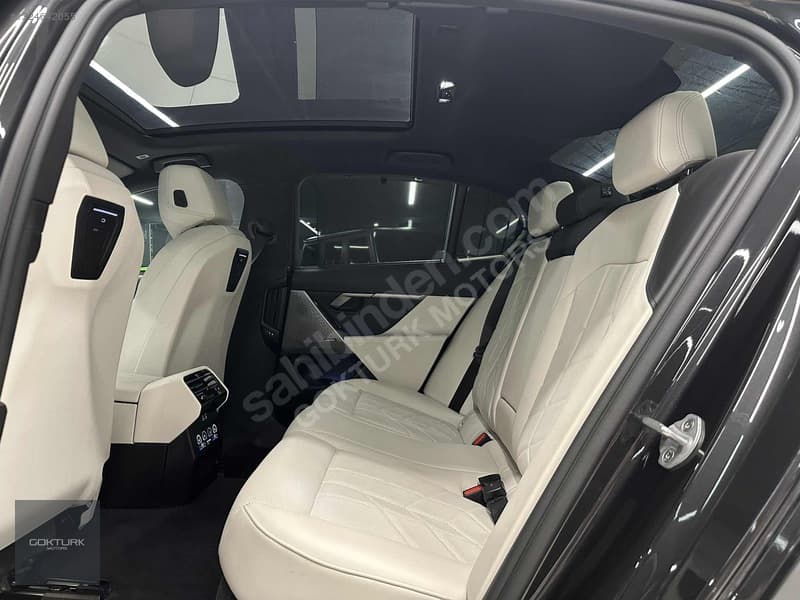 BMW 5 Serisi 520i M Sport — 15