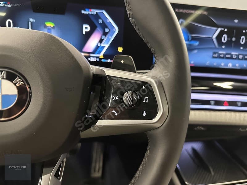 BMW 5 Serisi 520i M Sport — 36