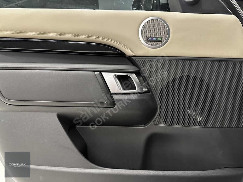 Land Rover Discovery 2.0 Si4 SE — 26