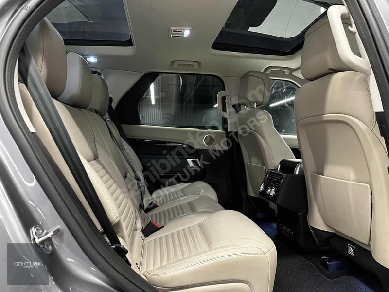 Land Rover Discovery 2.0 Si4 SE — 17