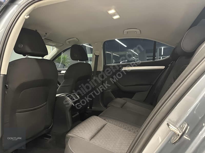 Skoda Superb 1.5 TSI Elite — 15