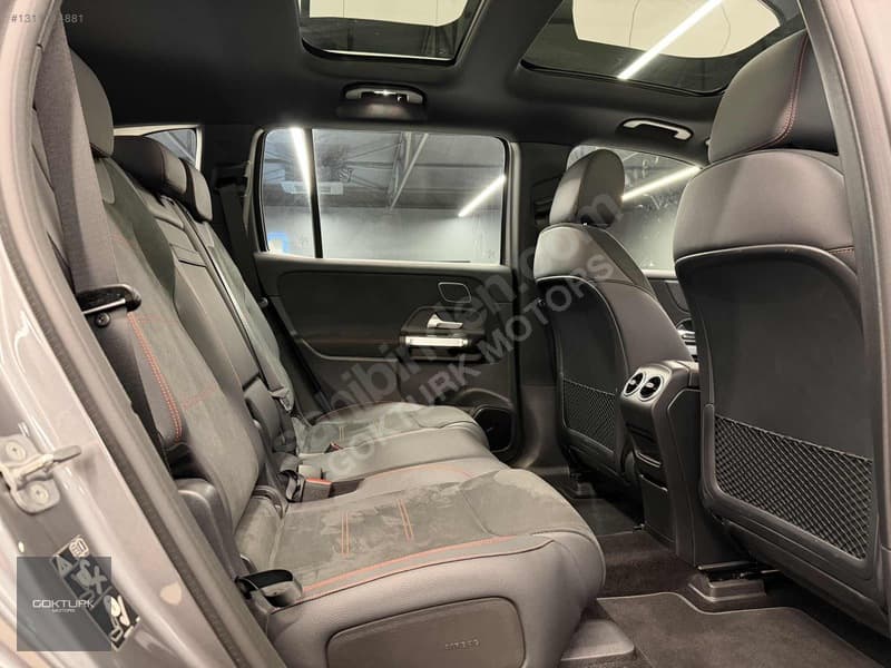 Mercedes-Benz EQB 250+ — 16