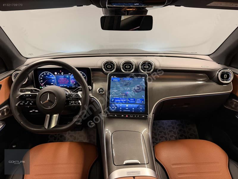 Mercedes-Benz GLC Coupe 180 AMG — 12