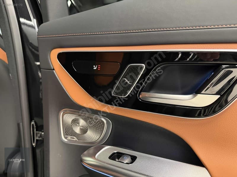 Mercedes-Benz GLC Coupe 180 AMG — 32