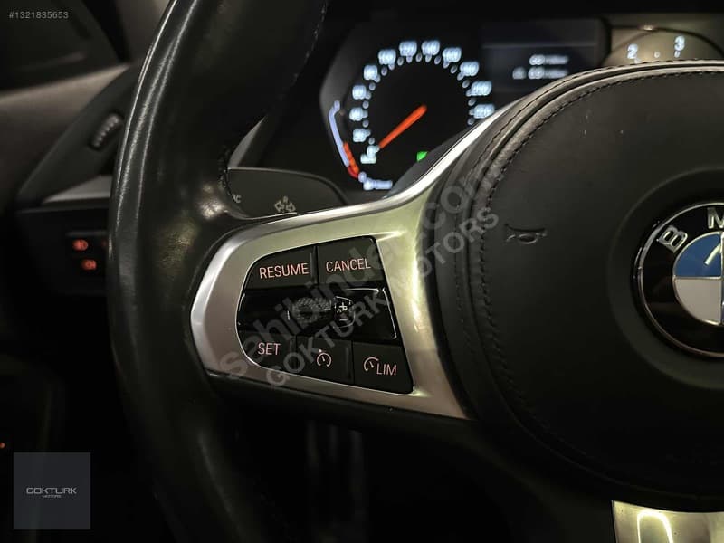 BMW 1 Serisi 116d First Edition M Sport — 28
