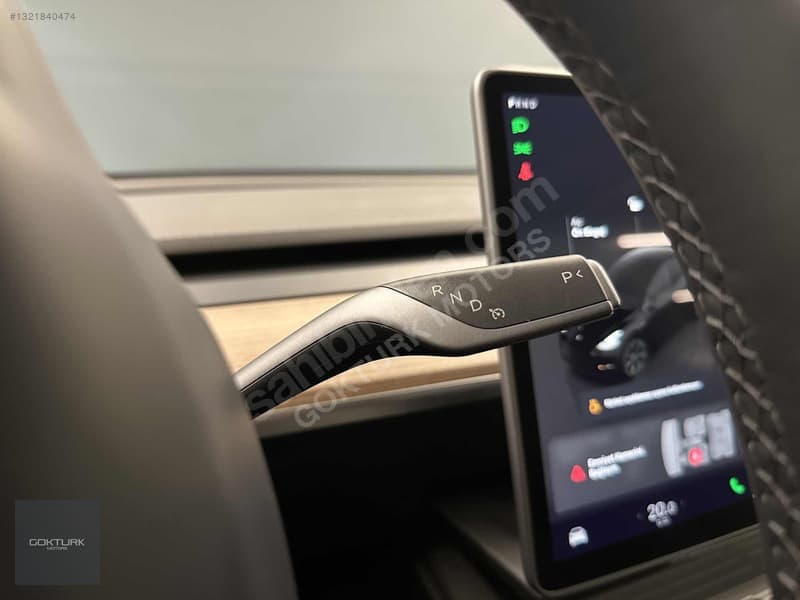 Tesla Model Y RWD (Legacy) — 30