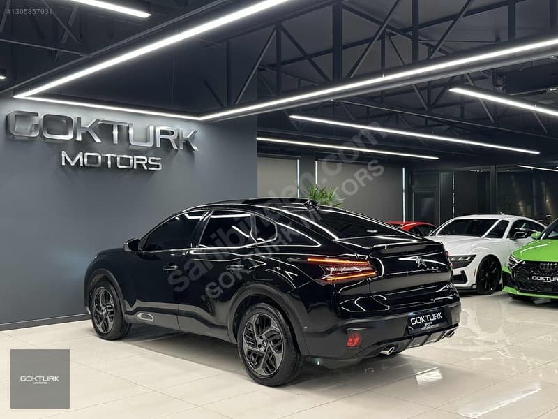 Citroen C4 X 1.2 PureTech Shine Bold — 6