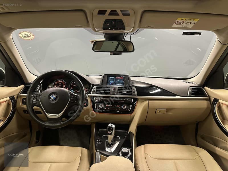 BMW 3 Serisi 320d xDrive Premium Line — 12